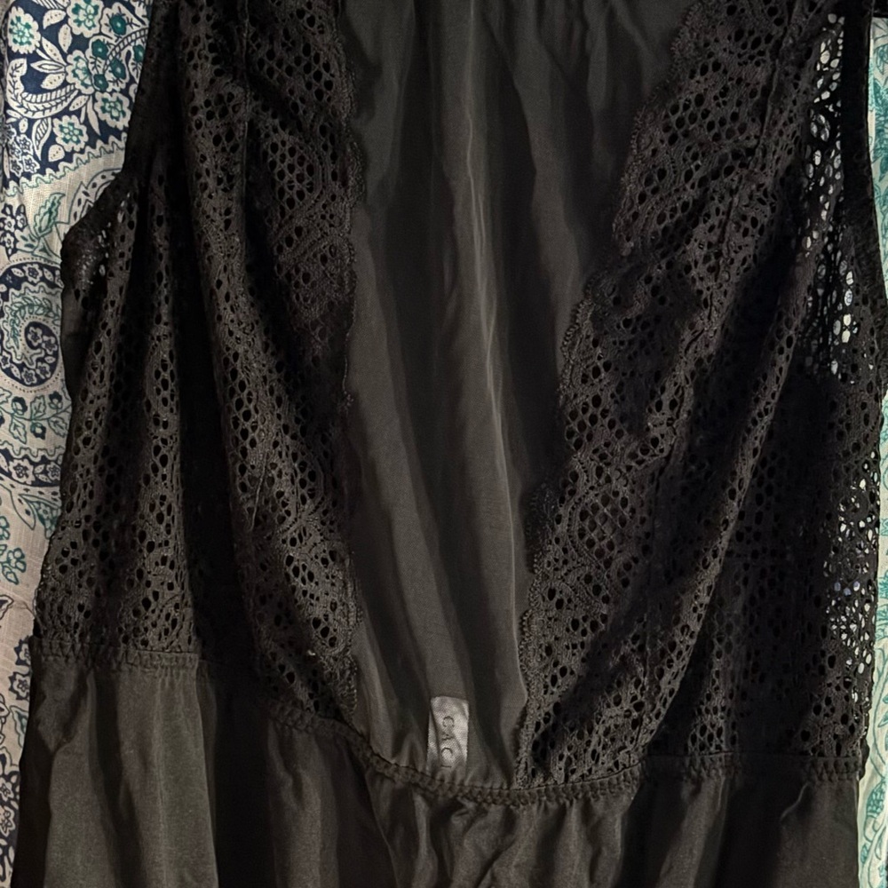 Black Lace Sleeveless Bodysuit